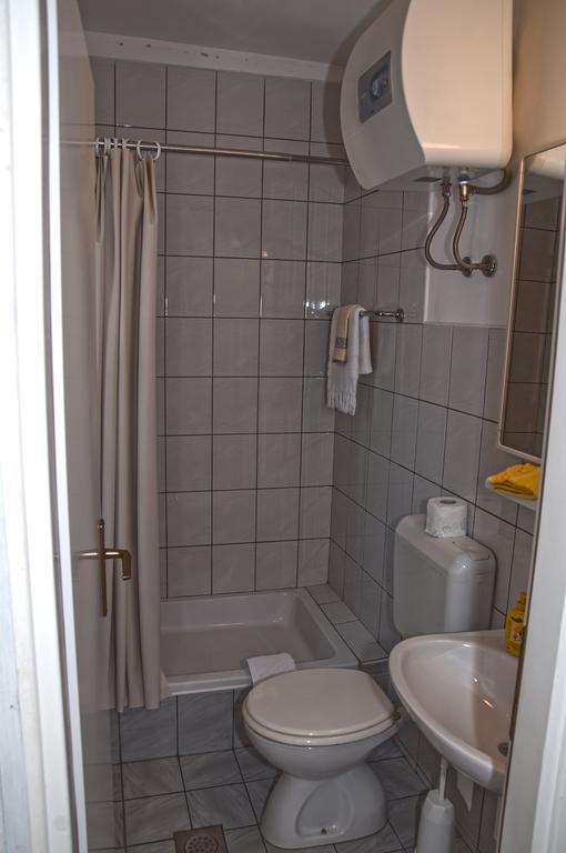 Marina Rooms Комижа Номер фото